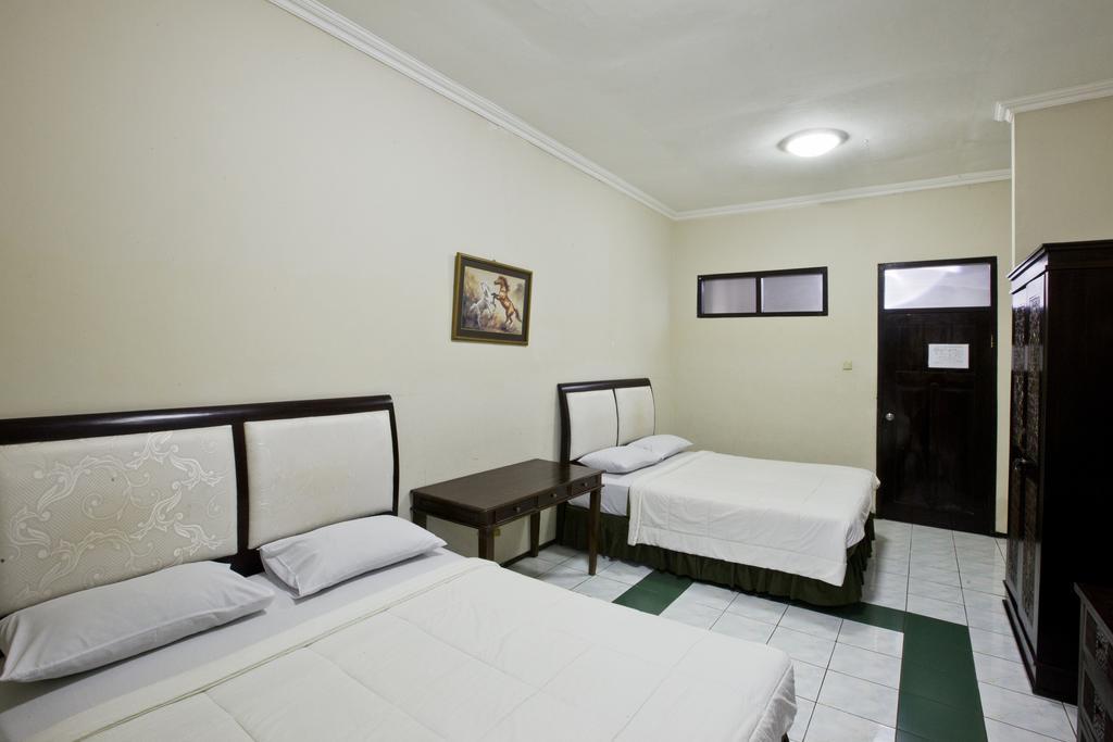 Hotel Galuh Anindita Yogyakarta Eksteriør billede